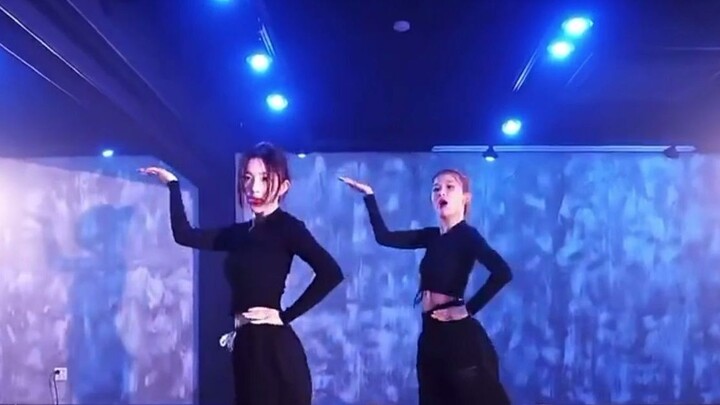 Phần thứ hai của những "thợ thủ công" trong nhóm nhạc nữ