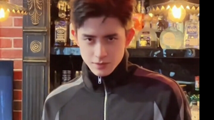 Ao Ruipeng’s biggest scandal is just spitting on a fish, and it wasn’t even on purpose—he really com