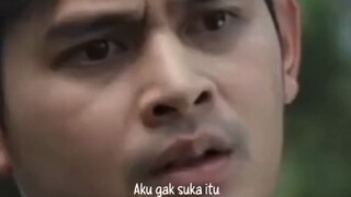 Jadi diri sendiri jangan menjadi orang lain hanya karena Jatuh Cinta
