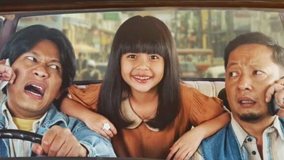Film Panggil Aku Ayah bener2 di luar ekspektasi krn bikin nangis banget woyyy.