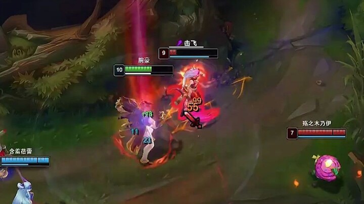Smooth left and right hooks! Perfect skill combos!