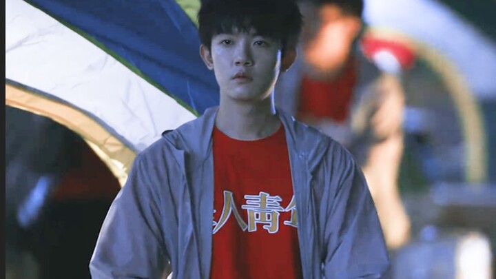 ช่วยด้วย! เขาแทบจะบ้าไปแล้ว แววตาเต็มไปด้วยความสิ้นหวัง ก่อนที่หลี่หรานจะตามหาเจอ เขาอาจเคยคิดจะยอมแ