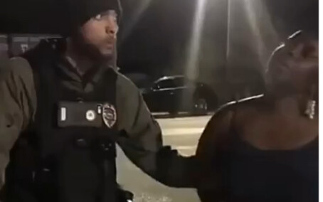 เราผ่านการฝึกฝนมาอย่างมืออาชีพ ยกเว้นตอนที่อดใจไม่ไหว