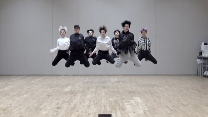 Cảnh tượng kinh điển của Từ Huyền Phù, Just Dance thật đã đời | Phòng tập ENHYPEN Drunk-Dazed