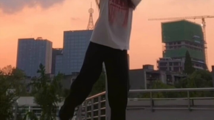 IC is here! | Winner's new song "I LOVE YOU" chorus dance | Summer is all about listening to our mus