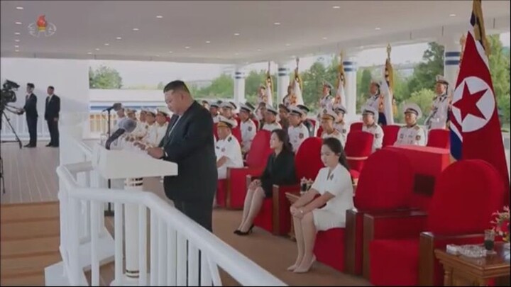 Discurso do camarada Kim Jong Un na cerimônia de entrada em serviço do destróier "Kang Kon"