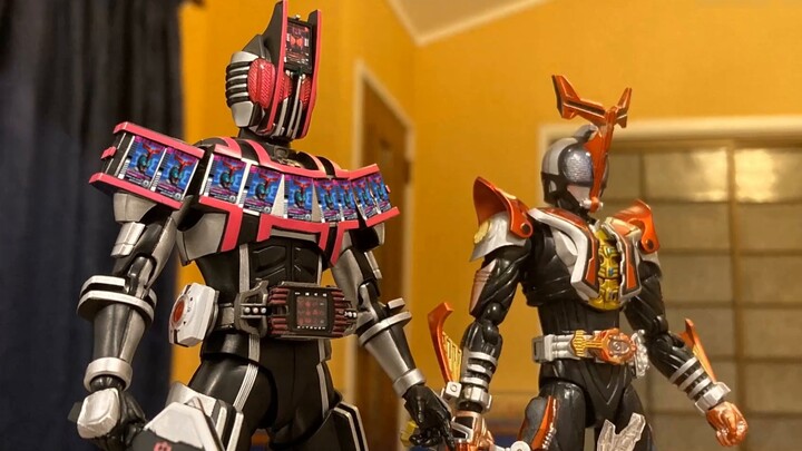 [Stop-motion Animation] Kamen Rider Decade (God Card) VS Infinite Dragon Beast 200+ hours of hard wo