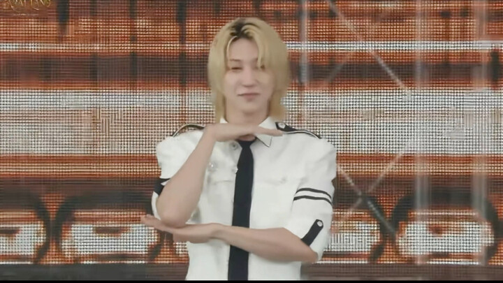 ท่าเต้นเกิร์ลกรุ๊ปชุดใหม่ของหมิงฮ่าว! ไม่น่ารักอีกต่อไปแล้ว! ท่าเต้นเกิร์ลกรุ๊ปสองวันบนเกาะเคอล่ากลั