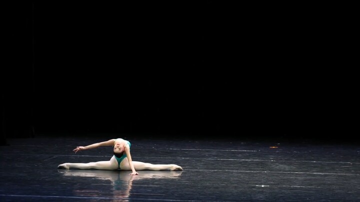 Chinese Classical Dance Technique Showcase – Dai Yijing