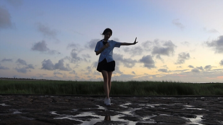The Last Confession Ovo From Earth ~Dancing at Sunrise