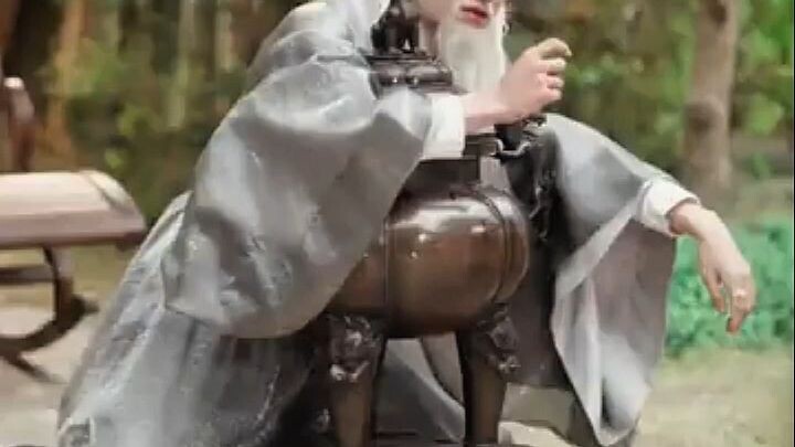 Demi melanjutkan Mencapai level tertinggi, Terpaksa melakukan kultivasi ganda dengan wanita cantik