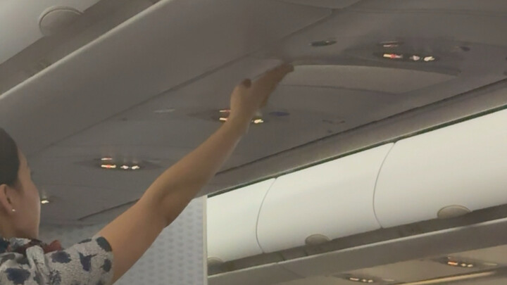 China Eastern’s Laugh-Out-Loud Secret Little TV