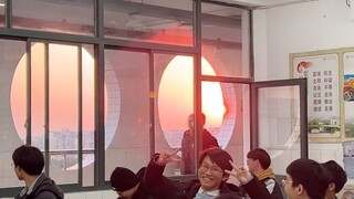 开学后就能见到喜欢的人了