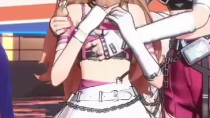 Sister La, where is your hand on Ranran?