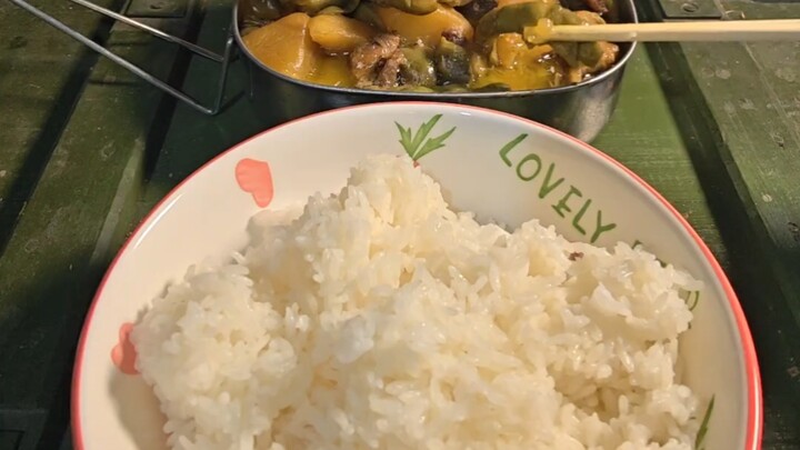 Late-Night Recipe: Braised Green Beans with Potatoes