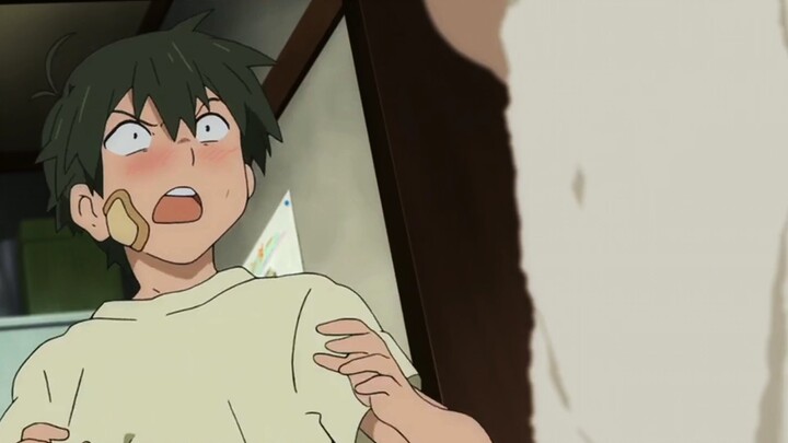Unexpectedly saw a girl who just came out of the bathroom!