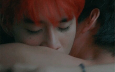 Phần câu chuyện khiến trái tim day dứt|<I Told Sunset About You>
