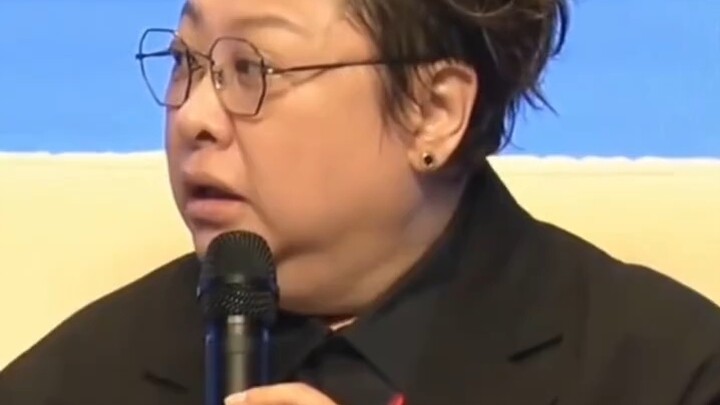 Yang melaporkan dia kemungkinan adalah lembaga-lembaga pengujian, atau lembaga-lembaga medis yang be