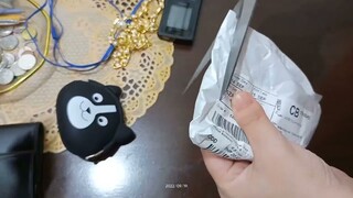 Unboxing! cherry flavor lip gloss