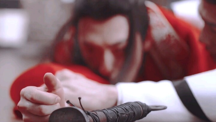 Đây là hoàng đế yandere đẹp nhất trong trang phục phụ nữ mà tôi từng thấy (kênh đôi, ăn ngon nhất vớ