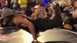 "ملك القوة الفرنسية ينفجر على الساحة!"