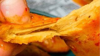 Have you ever thrown garbage and ended up keeping it in your hand, or thrown away food?