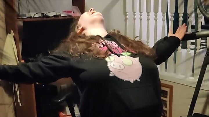 ต้องดูจนจบ: ครอบครัวแม่สามีฝึกวิชามหาหัวเราะอย่างหนัก—แม่ฉันเข้าใจการส่งออกวัฒนธรรมดีเลยทีเดียว