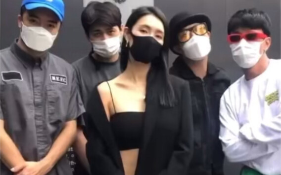 【لا أحد يشاهد هذا الفيديو مرة واحدة فقط】بارك جا هي ترقص على أغنية WAP! هل تصدق أن الأوني بلغت من الع