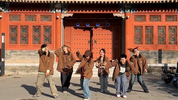 Pertunjukan hiphop jadul seru untuk ditonton! Tim Heipa Fenglei Universitas Peking "Mungkin Naik"
