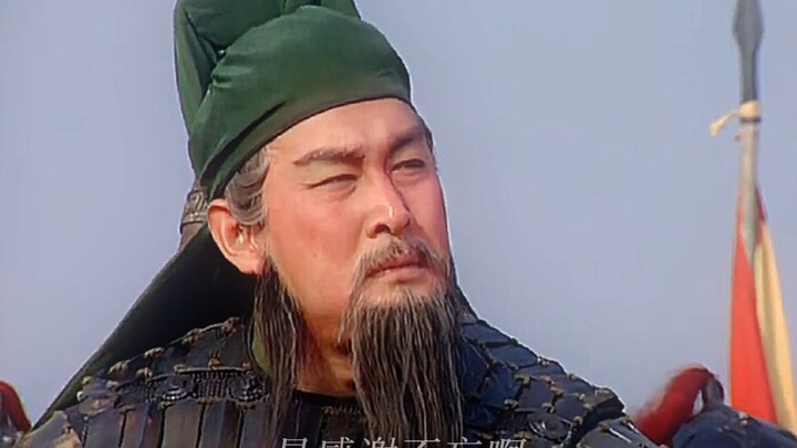 “Mấy năm xa cách, không ngờ tướng quân râu tóc đã bạc trắng rồi.”