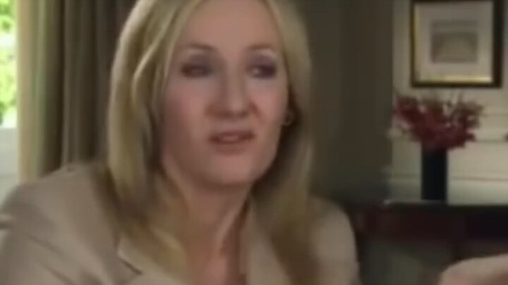 “Orang lain bisa berperan sebagai Luna, karena Evanna Lynch itulah Luna!” – “Harry Potter”, Luna Lov