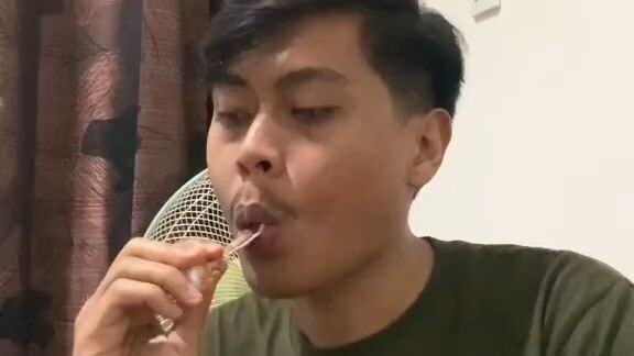 Untung temennya baik😂😂😂