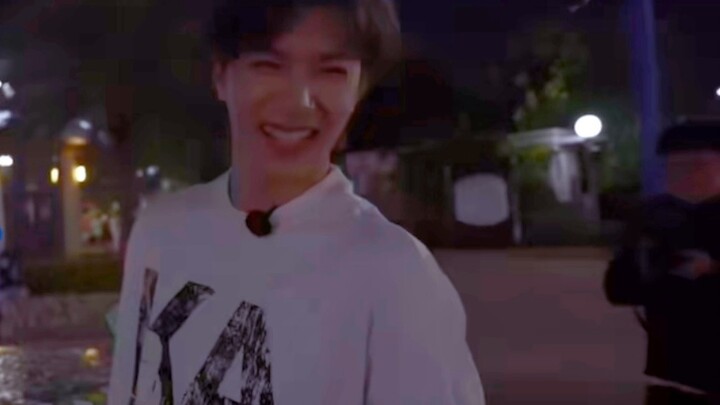 من في العالم يشبه الكلب المدرب أكثر منك؟