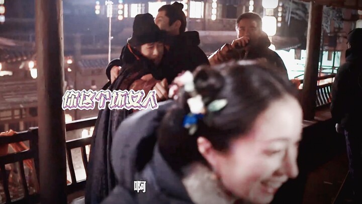 Qi Menglin: Luo Shu hit me! (Throws herself into Han Muzhi’s arms, hhhhhh)