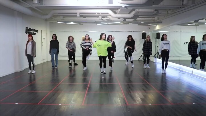 이달의 소녀 (LOONA) "Butterfly" Dance Practice Video