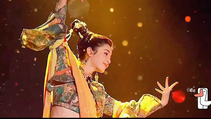 Iconic Dance Moments That Made Legends: Finally Understanding the Joy of a Ruler’s Pleasure