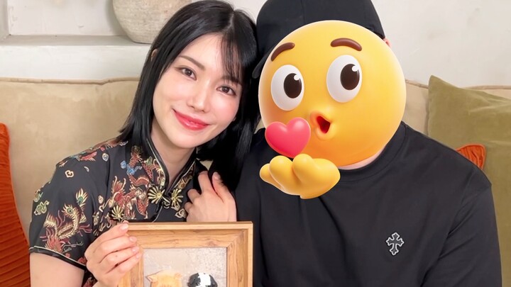 นี่คือวิดีโออินเทอร์แอคทีฟที่ฉันถ่ายกับเฟิงเกอ เธอให้ความร่วมมือดีมากเลย 🥰 นี่คือเฟิงเกอที่ถ่ายแบบไม