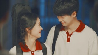 “他的爱意溢出了每一个看你的眼神”♥︎双向暗恋⚪︎⚫︎从校服到婚纱