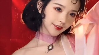 Douyin Peng Shiliu adalah seorang wanita yang menggabungkan kemurnian dan keseksian