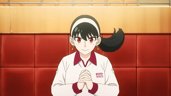 The second son’s mom makes her debut! Yor gets invited to play volleyball!