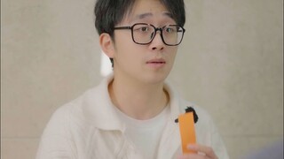 为了给公司创收，我们决定把洗手间外包出去。