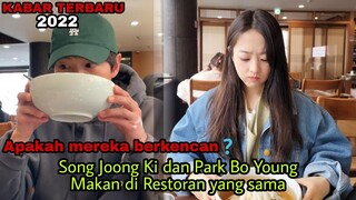 Song Joong Ki Dan Park Bo Young Foto Di Restoran Sama, Apakah Kencan?