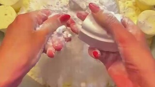 (Phim kinh dị và hồi hộp) Đừng bao giờ nhìn lên mặt trăng! Đừng bao giờ nhìn vào mặt trăng! Đừng bao