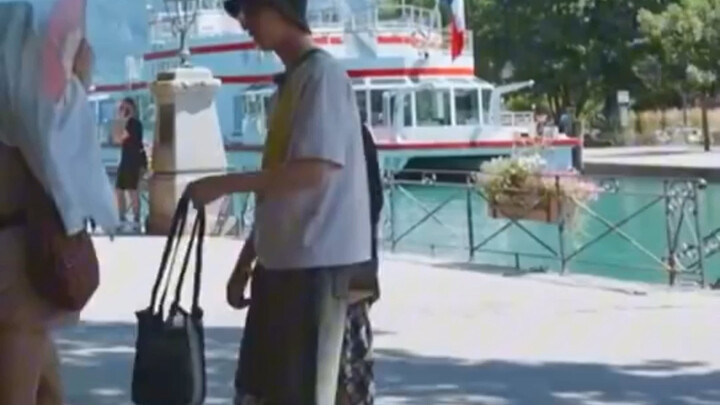 Kim Thần, cuối cùng chị đã sống lại rồi?!