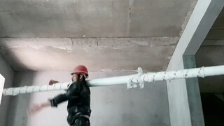 这八米八十斤的下水管不假吧！