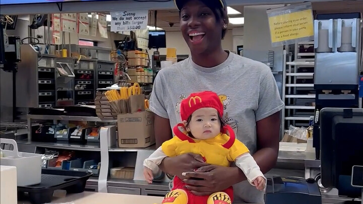 When Chinese Social Butterflies Meet Foreigners