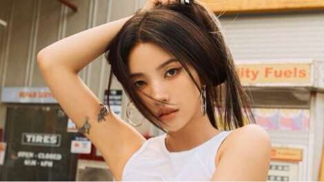 Làm thế nào mà Điền Tiểu Quyên trở thành chị cả của hội “trâu ngựa”?