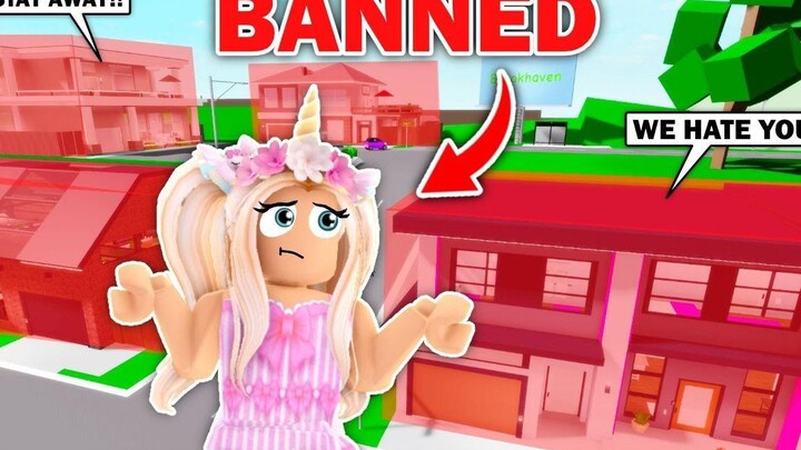 ฉันถูกแบนจากทุกบ้านใน Brookhaven! (โรบ็อกซ์)