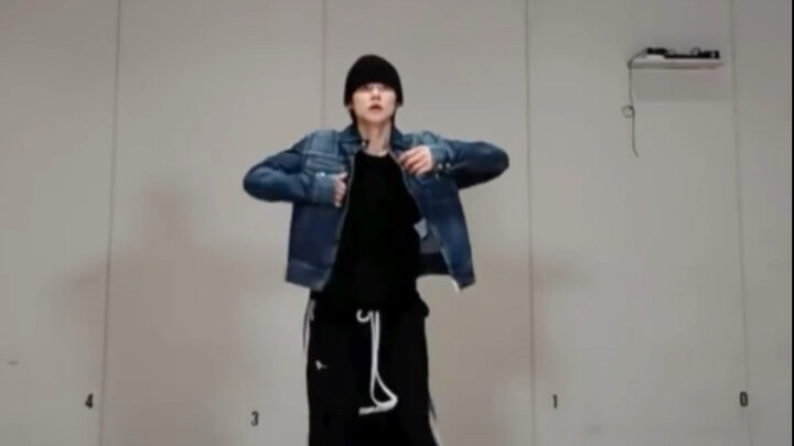 TXT's Choi Yeonjun senior covers CORTIS' "GO!"