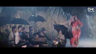 Barsaat Ke Mausam Mein  Naajayaz  Naseeruddin Shah  Kumar Sanu  Roop Kumar Ratho